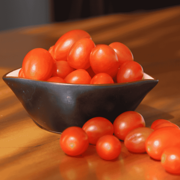 Fresh & Organic Tomatoes (1Kg) – Naturally Grown, Pesticide-Free